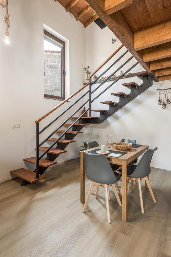 Casas De Xisto Raiva
